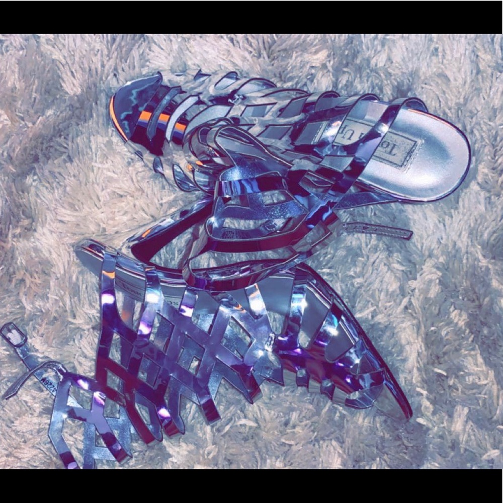 High Heels. - image 1